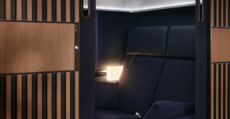 Lufthansa Allegris first class suite entry way.
