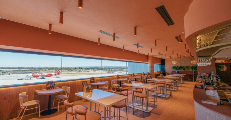 Perth Airport T1 International retail area.
