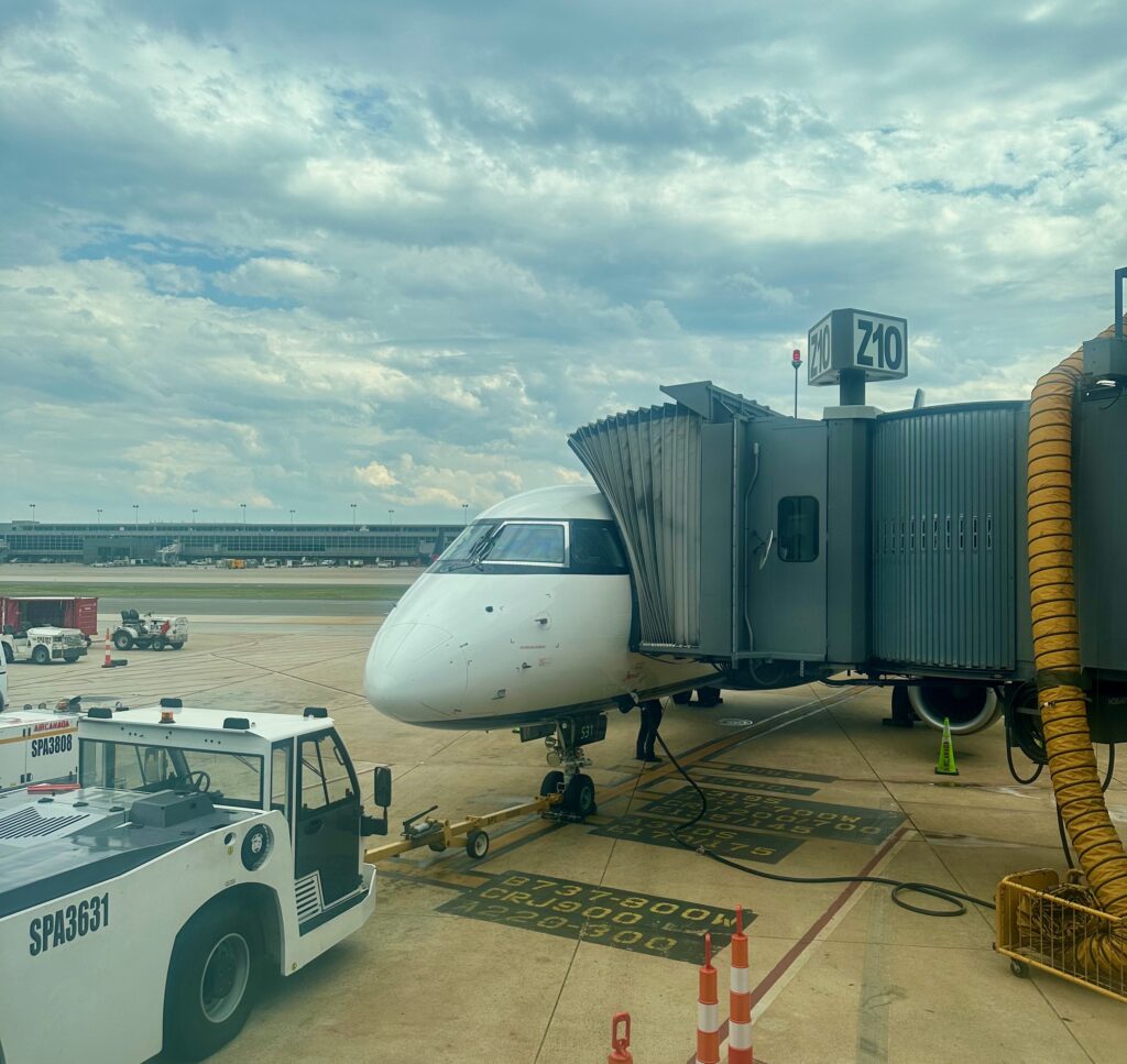 Air Canada E175 at the gate