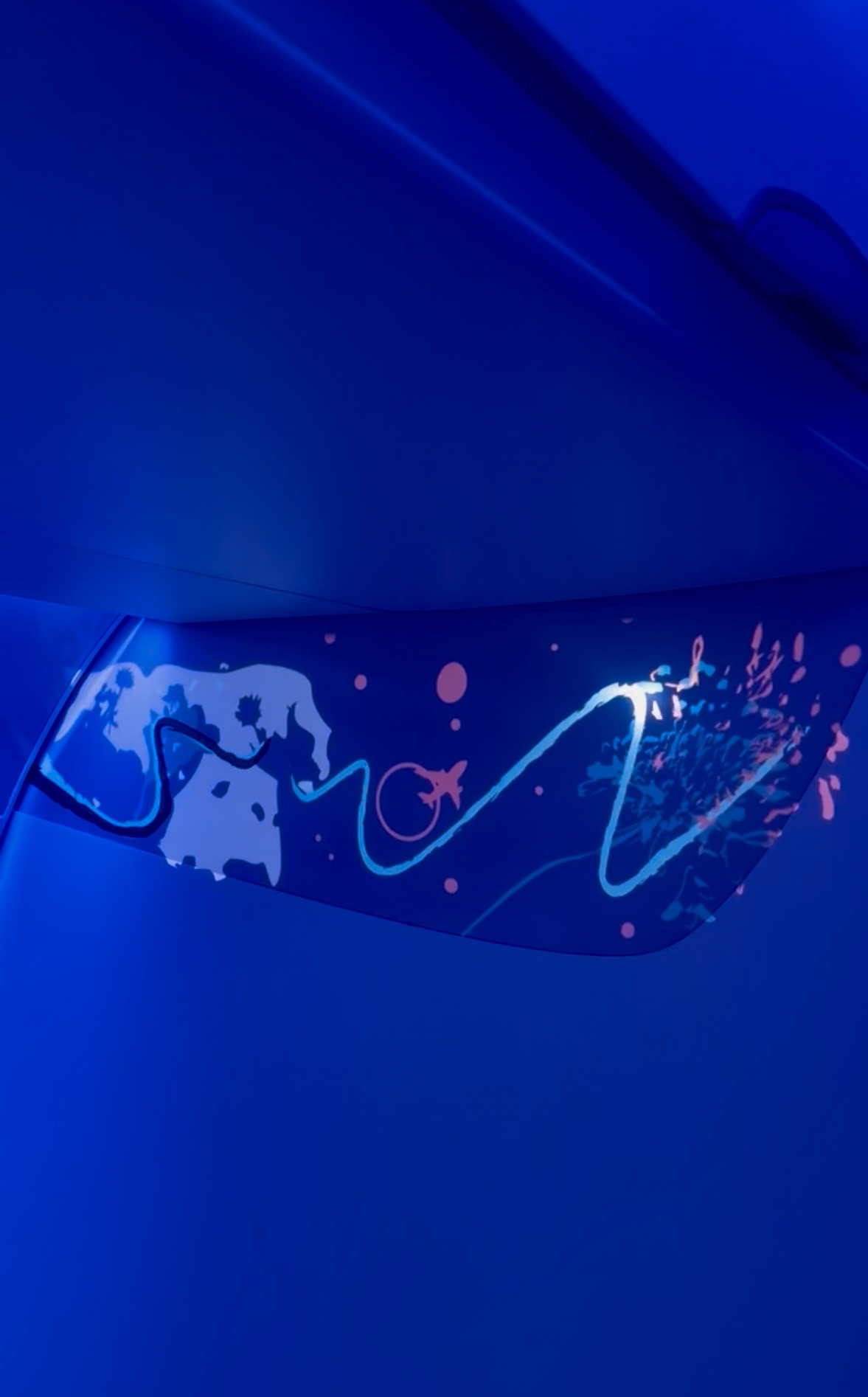 eDecor and projection technology showcased in the cabin mockup on the Diehl stand 