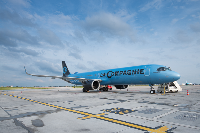 La Compagnie A321neo at the airport.