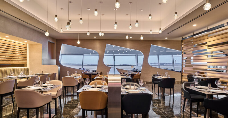 American Airlines Flagship dining area.