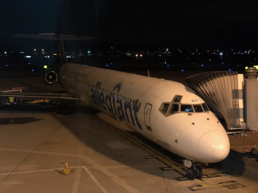 Allegiant McDonnell Douglas MD-80 from 2018.