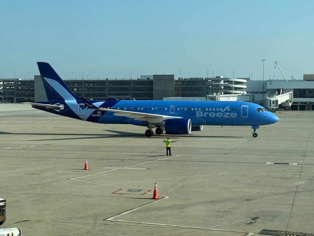 Breeze A220