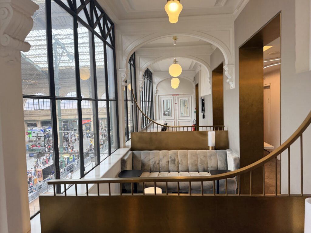 Booths in the Eurostar Premier Lounge