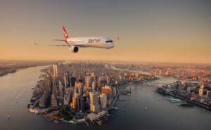 Rendering of a Qantas A350-1000ULR doing a flyover of New York