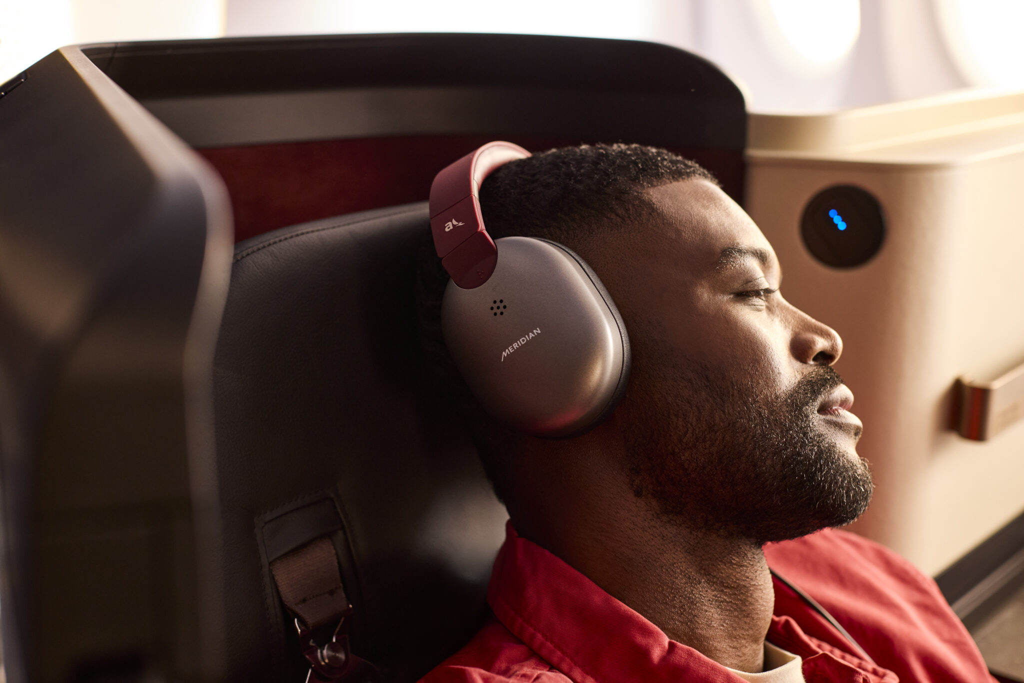 Avianca turns to Collins and Panasonic for INSIGNIA upgrade on 787s