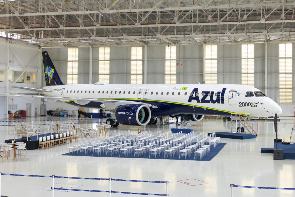 An Azul Embraer E195-E2 in the hangar  