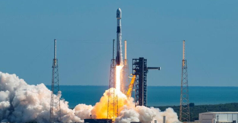 A SpaceX Falcon 9 rocket from Space Launch Complex 40 (SLC-40) at Cape Canaveral Space Force Station.