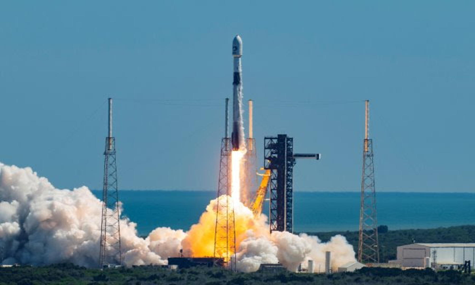 SpaceX Launches Final Three O3b mPOWER Satellites for SES