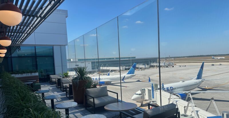 Open terrace at the massive new United Club at Terminal B North Concourse at IAH, with United tails in view