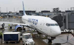 United Airlines 737-800 parked at O'Hare